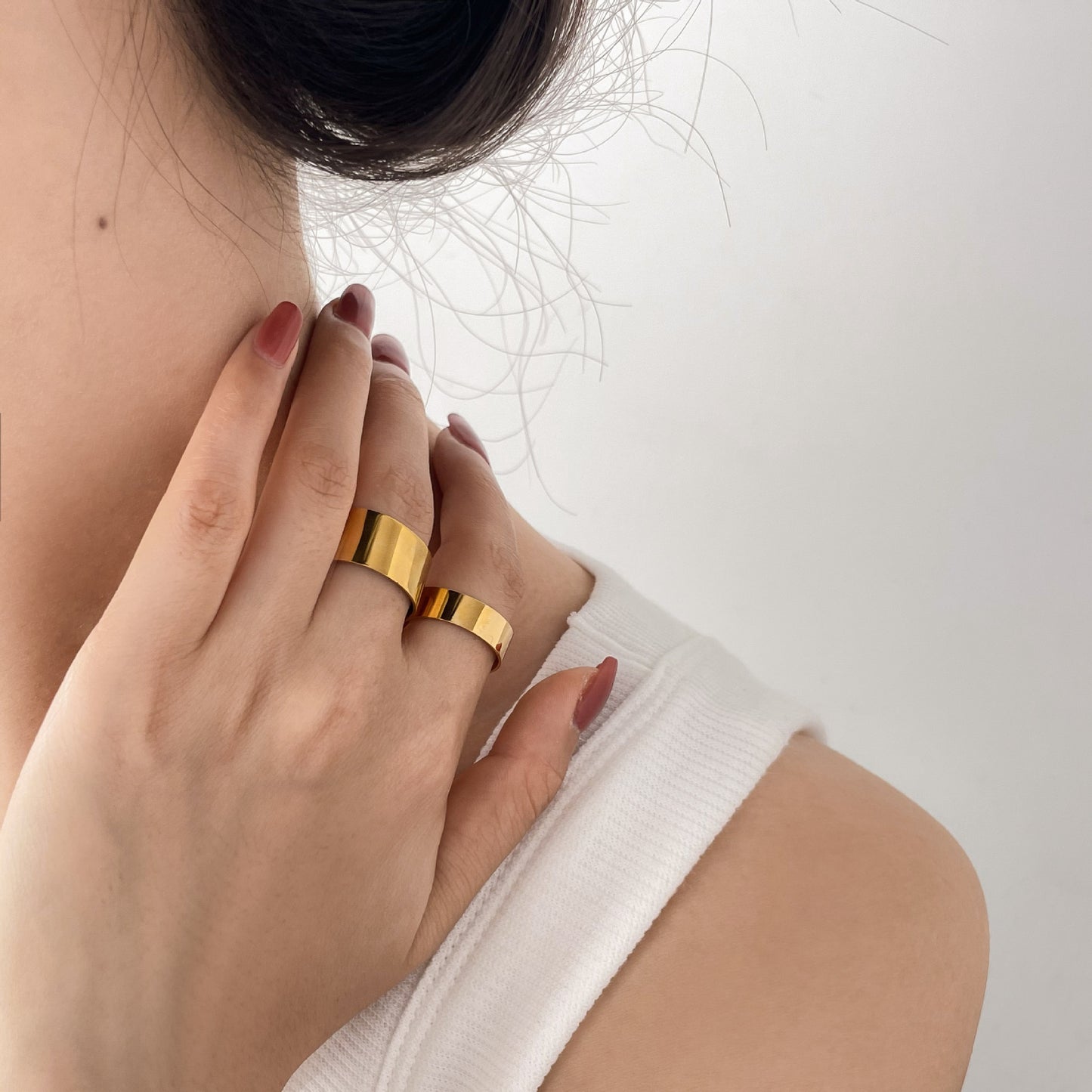 Simple Design Glossy Bright Plane Wide Rings