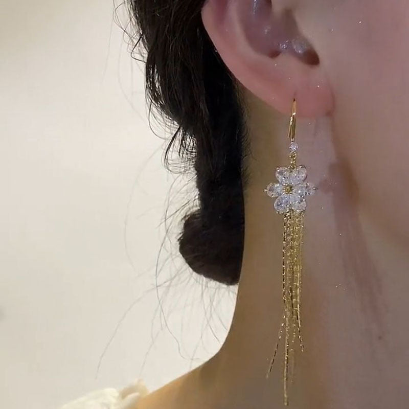 Super Temperament Long Style Petals Tassel High-grade Ear Hook