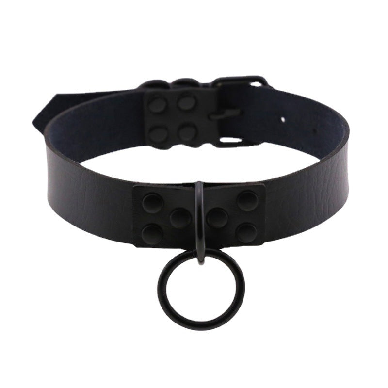 Style Leather Swimming Black Nail O-shaped Necklaces