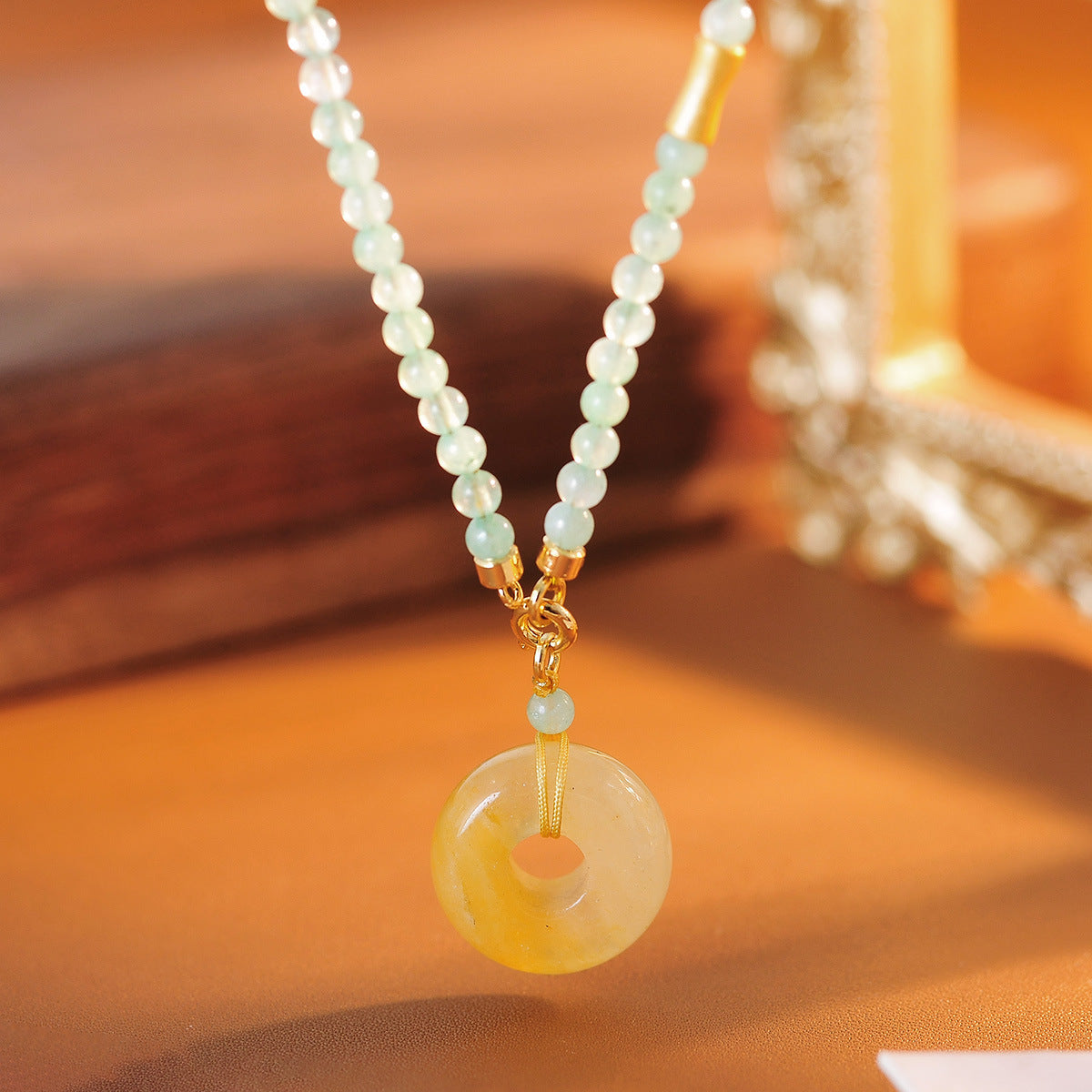 Women's Crystal Beaded Clavicle Chain Temperamental Minority Design Pendants