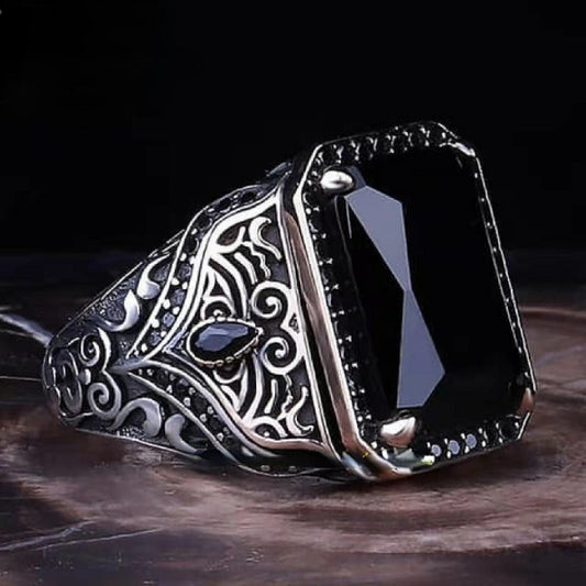 Men's Ornament Vintage Pattern Black Flat Zircon Rings