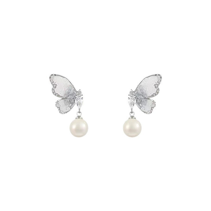 Super Light Luxury Butterfly Pearl Design Rings