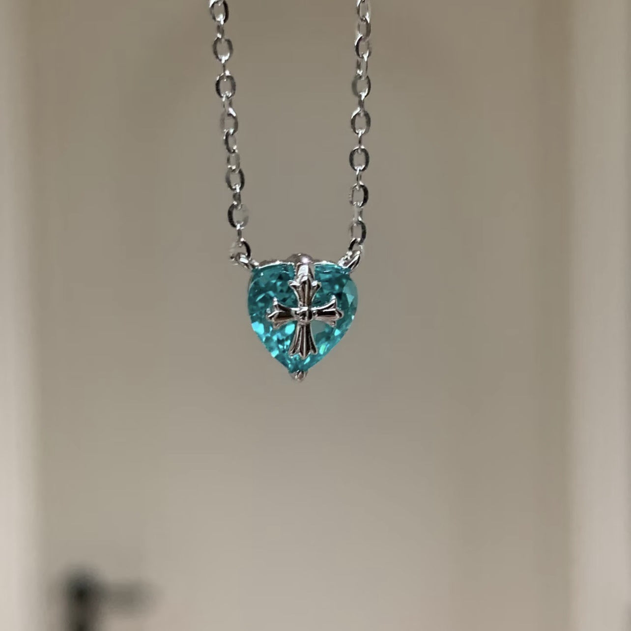 Summer Cool Light Luxury Advanced Clavicle Necklace