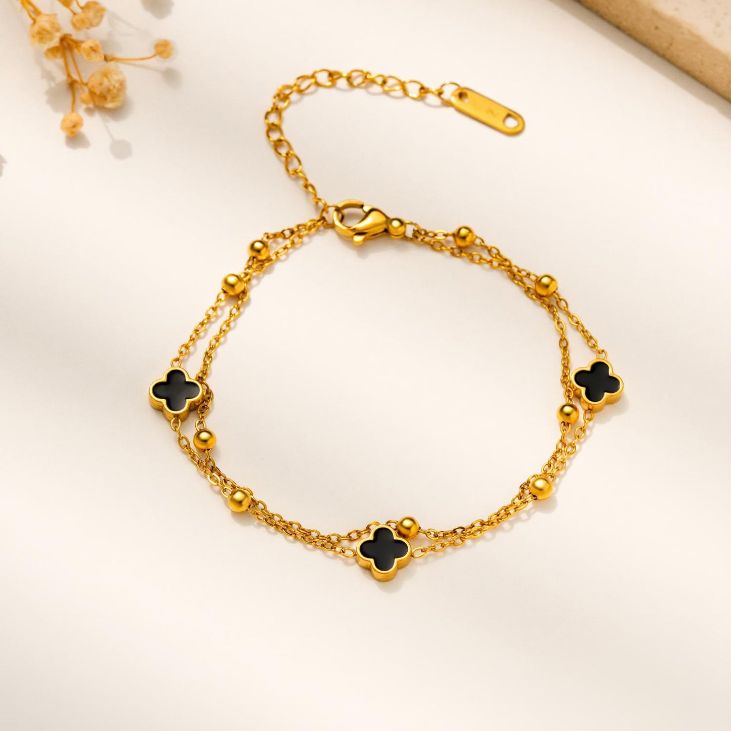 Four-leaf Clover Gold Vacuum Vapor Plating Drip High Fashion Stainless Bracelet