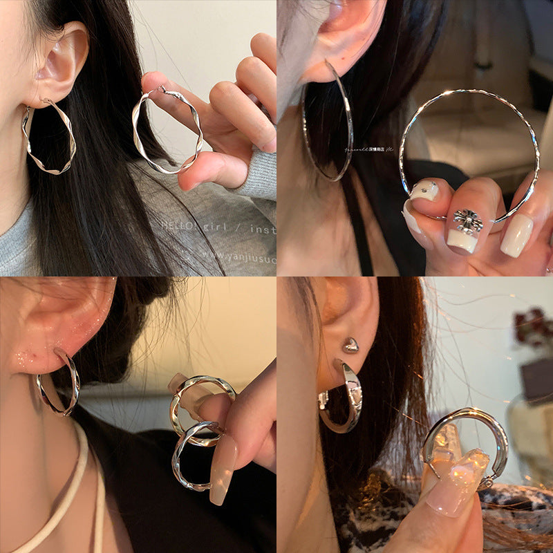 Women's Design Twist Simple For Summer Light Luxury High-grade Earrings
