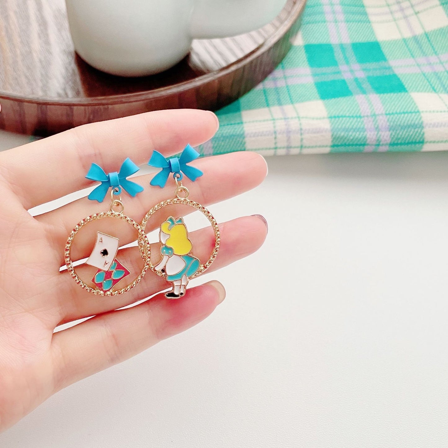 On The Run Princess Sweet Cute Stud Earrings
