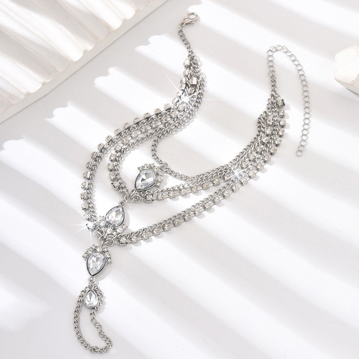Comfortable Women's Exotic Pearl Tassel Alloy Anklets