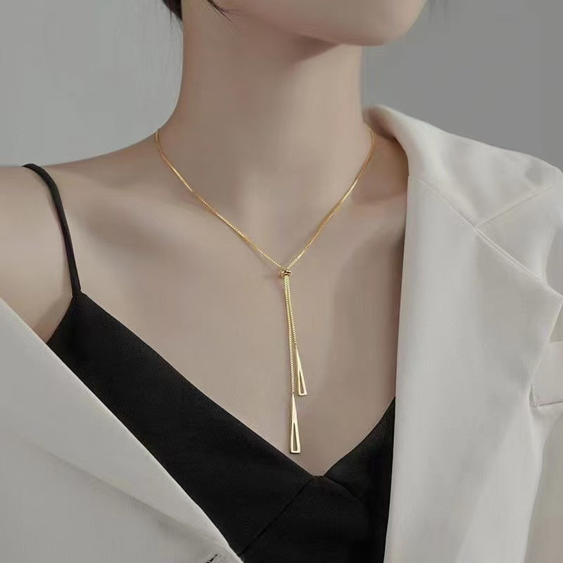 Design Sense Niche Female Light Luxury Necklaces