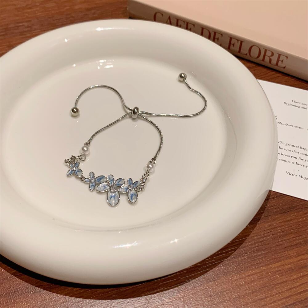Blue Butterfly Cold High-grade Shape Han Bracelets