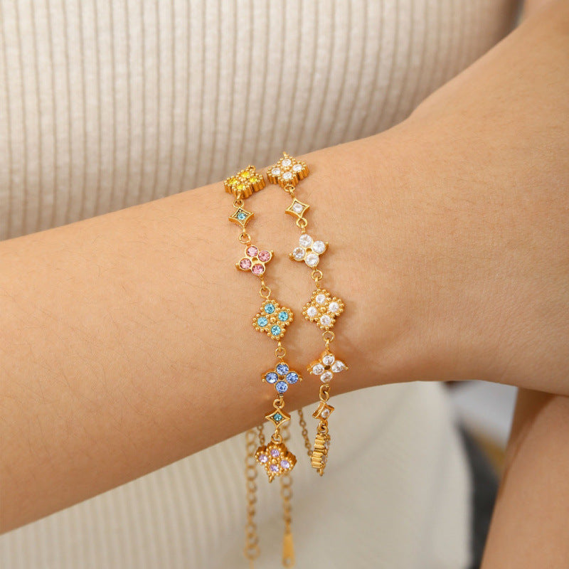 Sweet Diamond Mounted Colorful Lucky Four-leaf Flower Female Minority Simple Bracelet