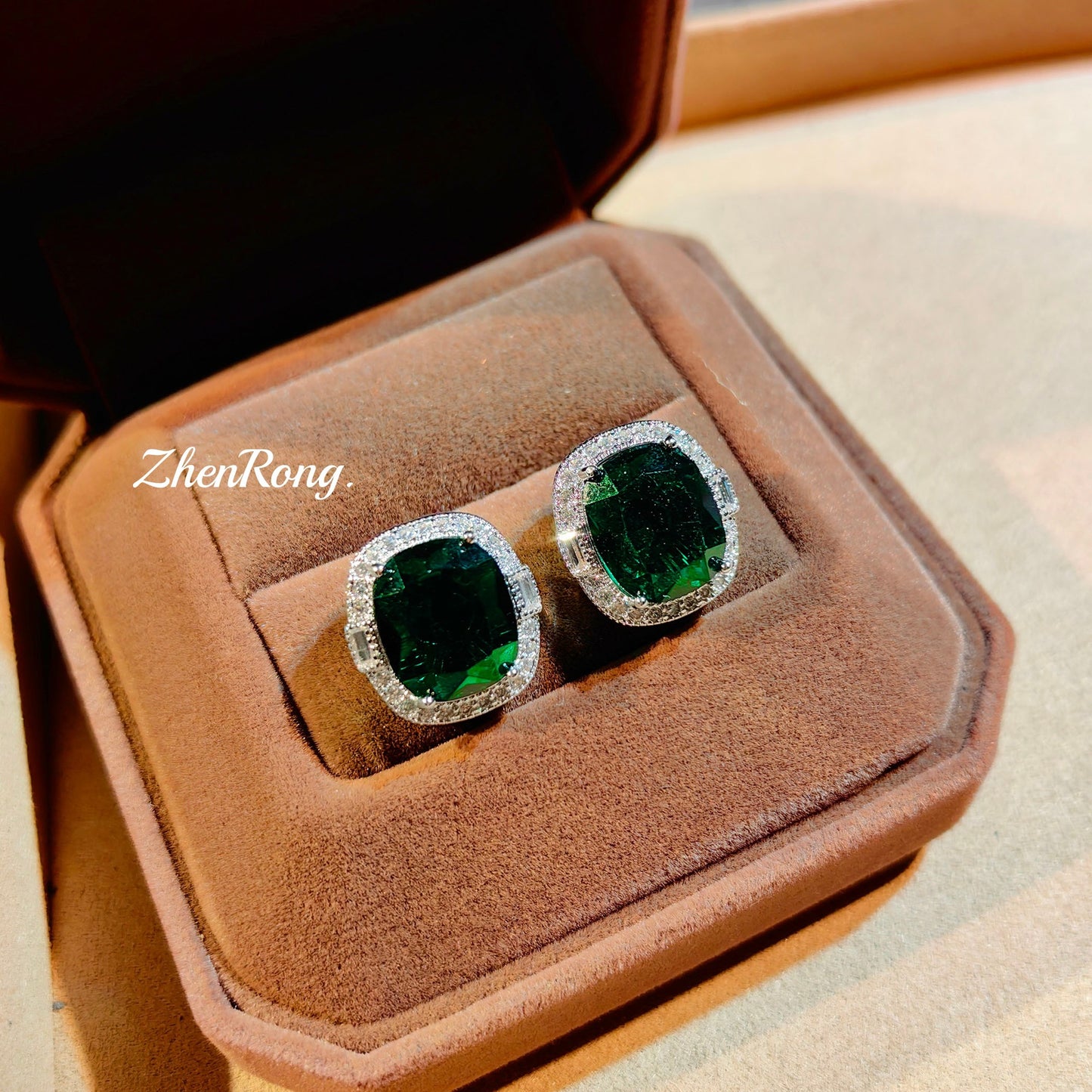 Women's Apple Green Diamond Emerald Colored Gems Pendants
