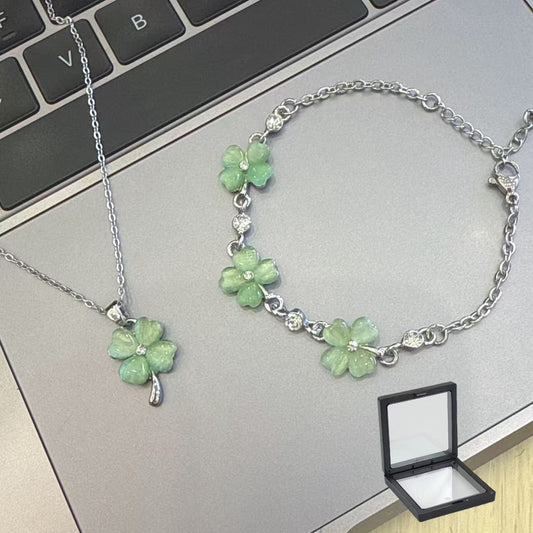 Summer Mori Style Fresh Clover Female Light Luxury Minority Design Bracelets