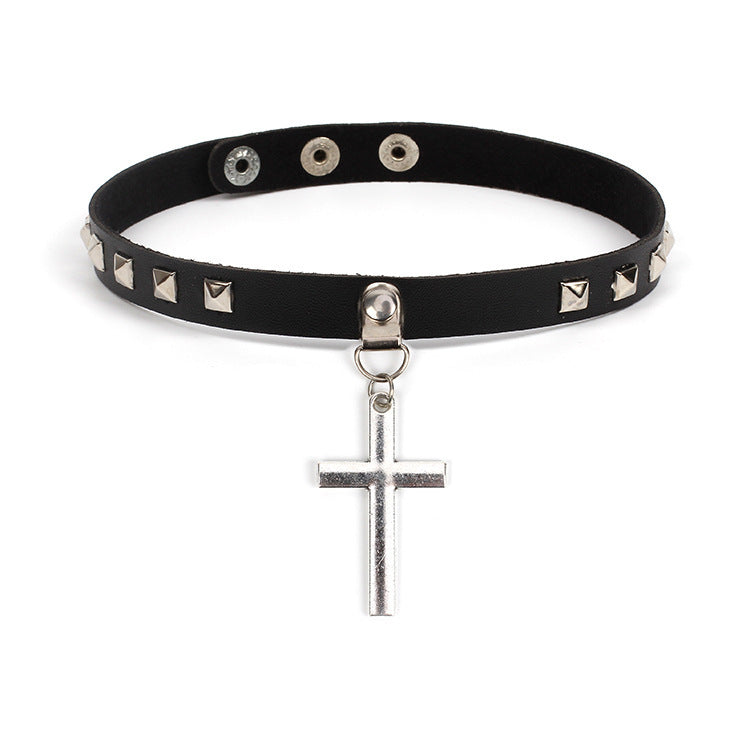 Punk Leather Cross Vintage Rivet Clavicle Collar