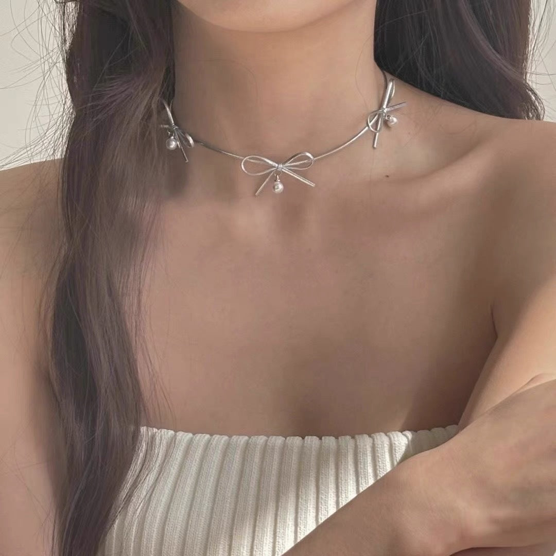 Style Handmade Bow Leather Neckband Female High Sense Collar