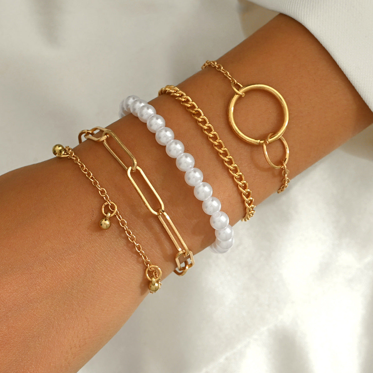 Fashion Metal Alloy Snake Chain Buckle Simple Bracelet