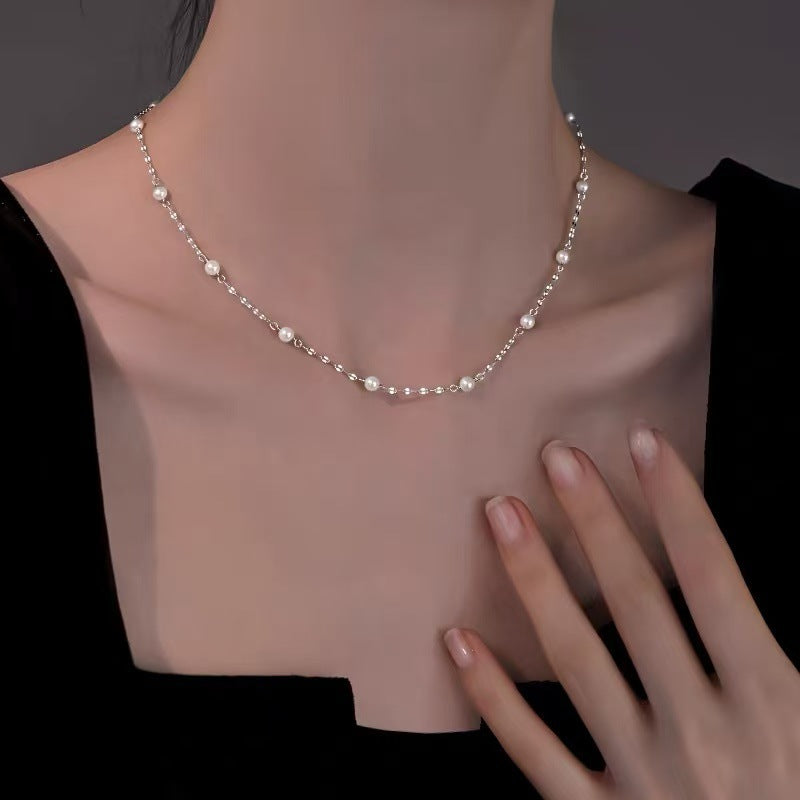 Sier Safety Lock Chinese Style White Necklace