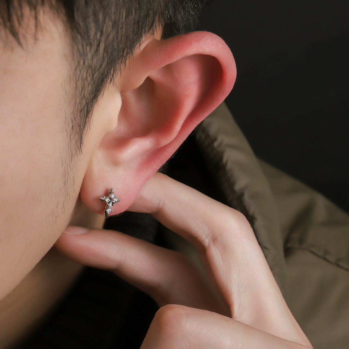 Women's & Men's Ear Special Interest Light Luxury Cold Style Graceful Fashion High Stud Earrings