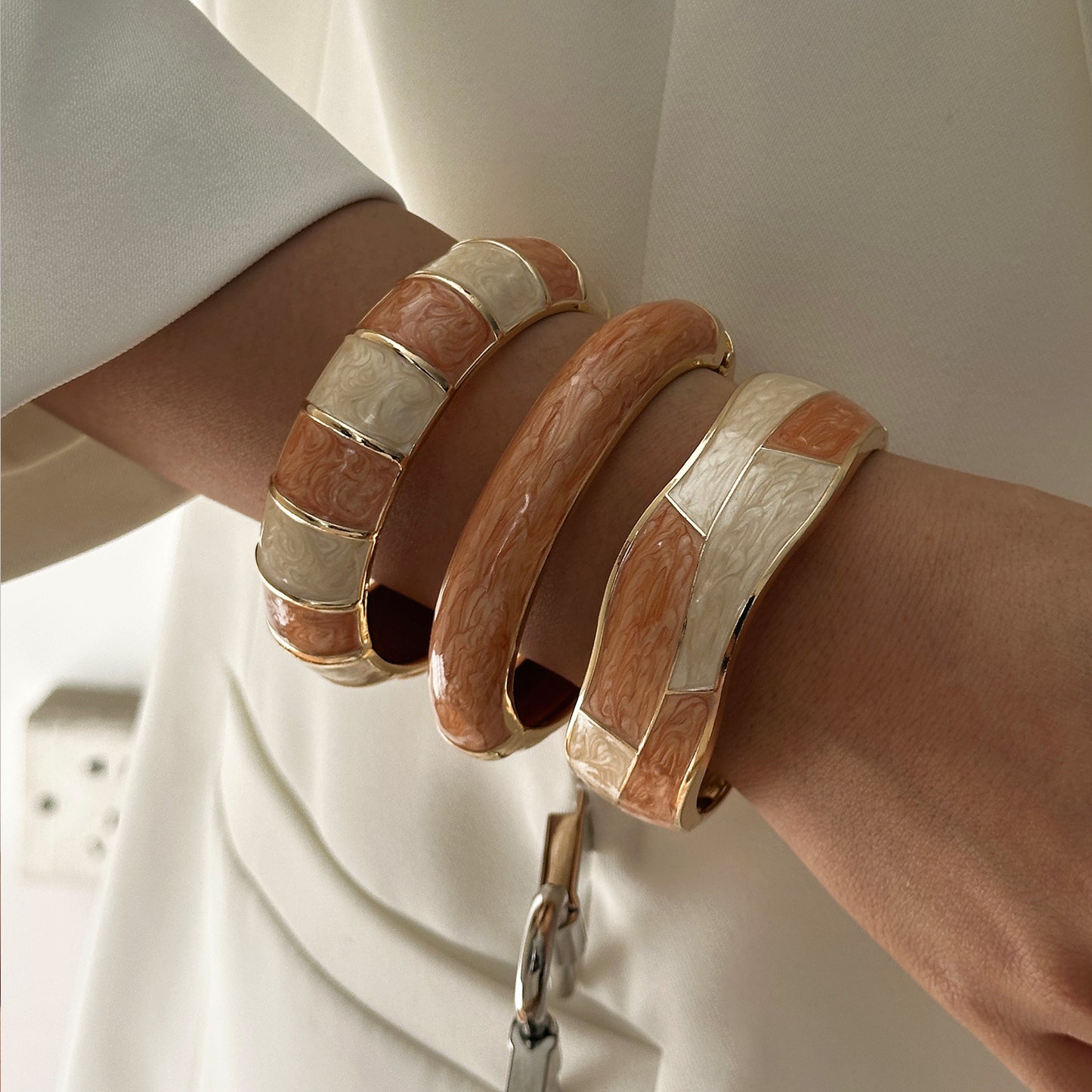 Stitching Enamel Glazed Light Luxury Exaggerated Vacation Style Bracelets