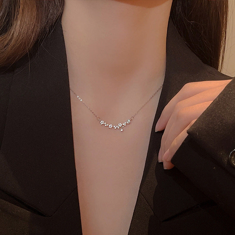 Women's Flash Zircon Small Flower For Light Luxury Minority Temperament Clavicle Necklaces