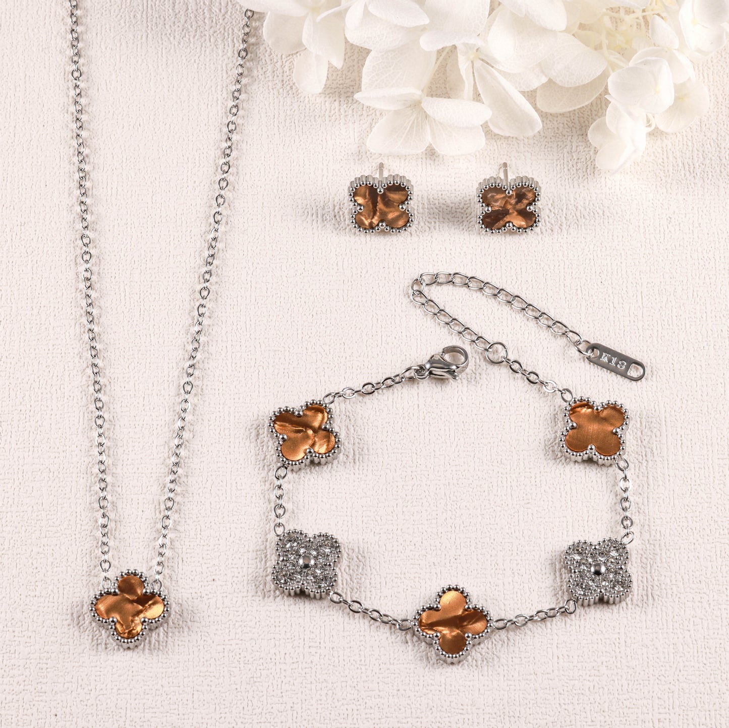 Clover Three-piece Ear Gold Plated Zircon Bracelets