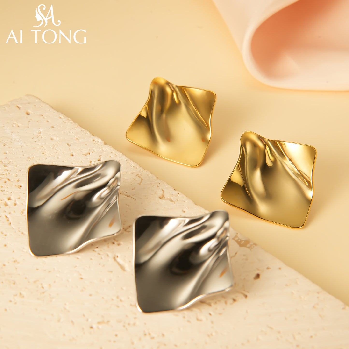 Decoration Design Pleated Light Luxury High-grade Ear Earrings