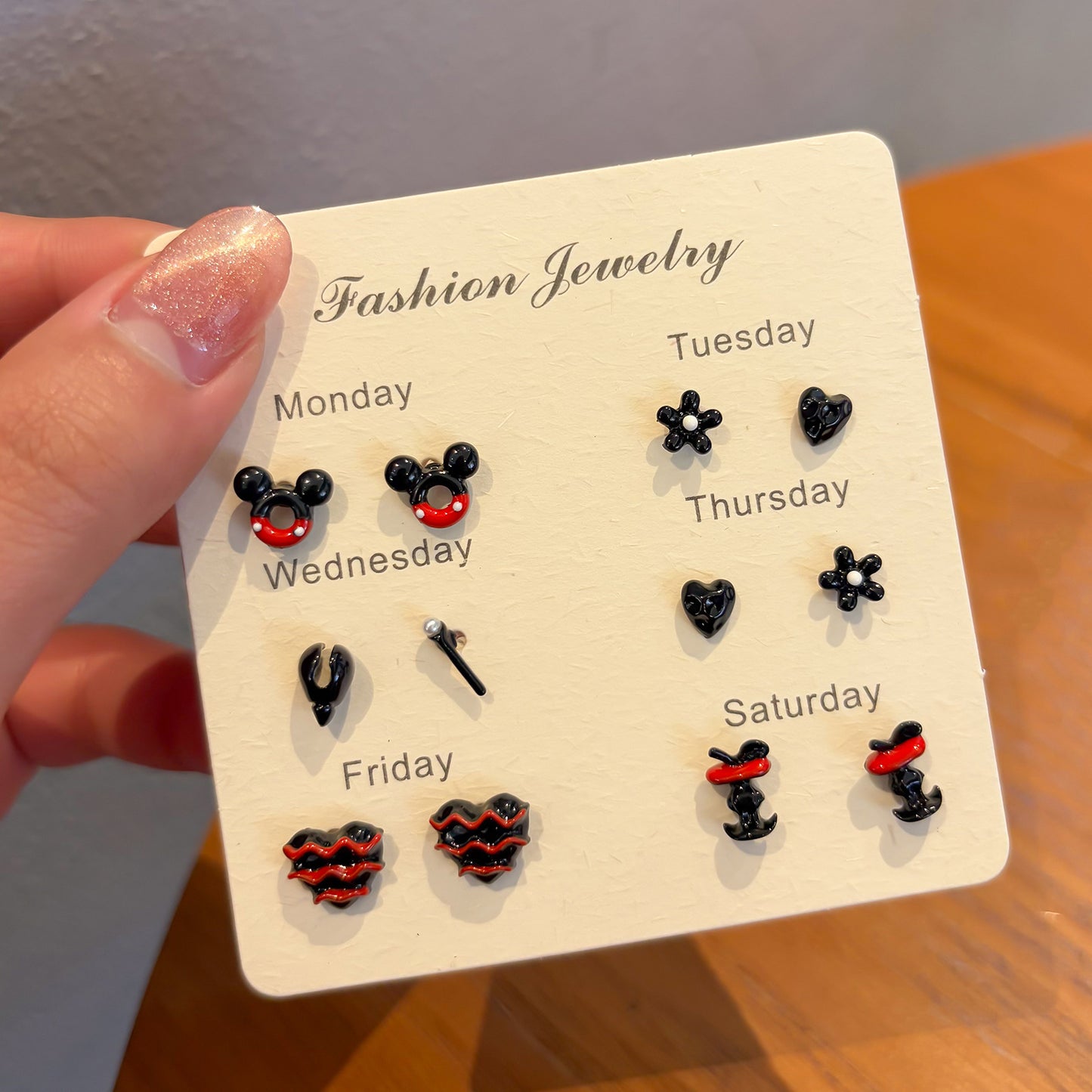 Women's Elegant Simple Cute Cartoon Niche Design Rings