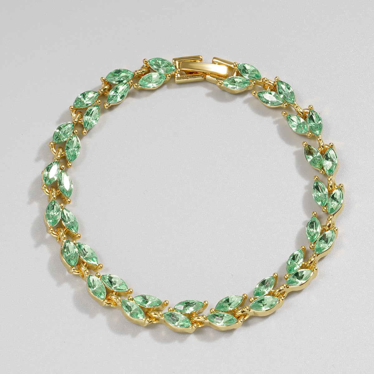 Green Zircon Female Small Willow Leaf Crowd Bracelet