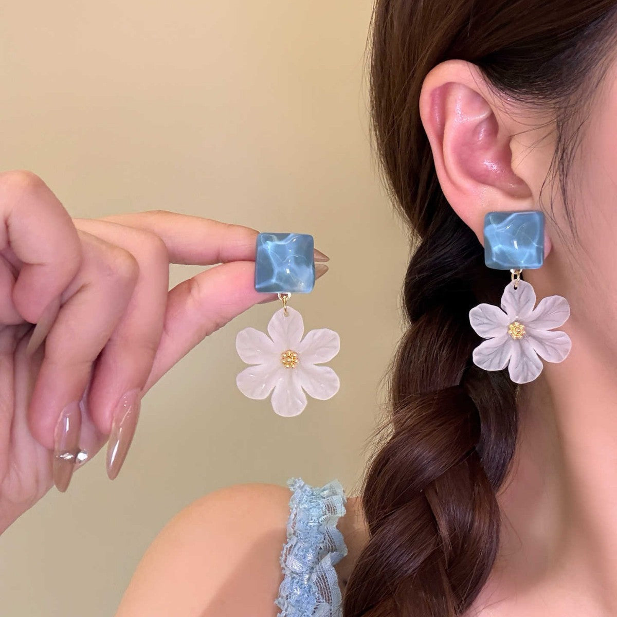 Women's Blocks Flower Vacation Super Fairy Sweet Earrings