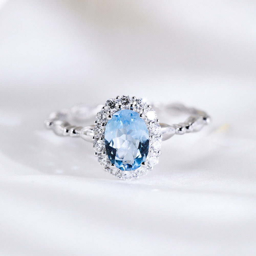 Aquamarine Female Design Advanced Blue Topaz Switchable Index Ring