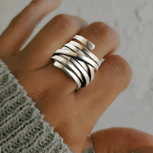 Creative Winding Iron Hoop Simple Metallic Rings