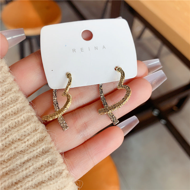 Needle Cross Love Heart Female Light Luxury Minority Design Ear Stud Earrings