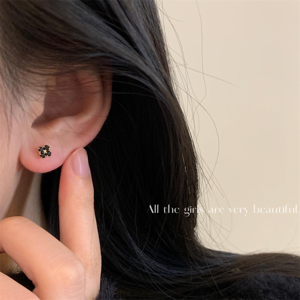 Square Diamond Zircon Ear Bone Female Design Classic Style Stud Earrings