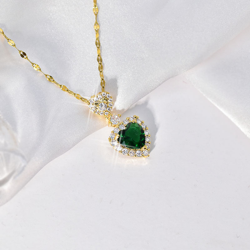 Women's Green Zircon Inlaid Design High-grade Love Titanium Steel No Necklace