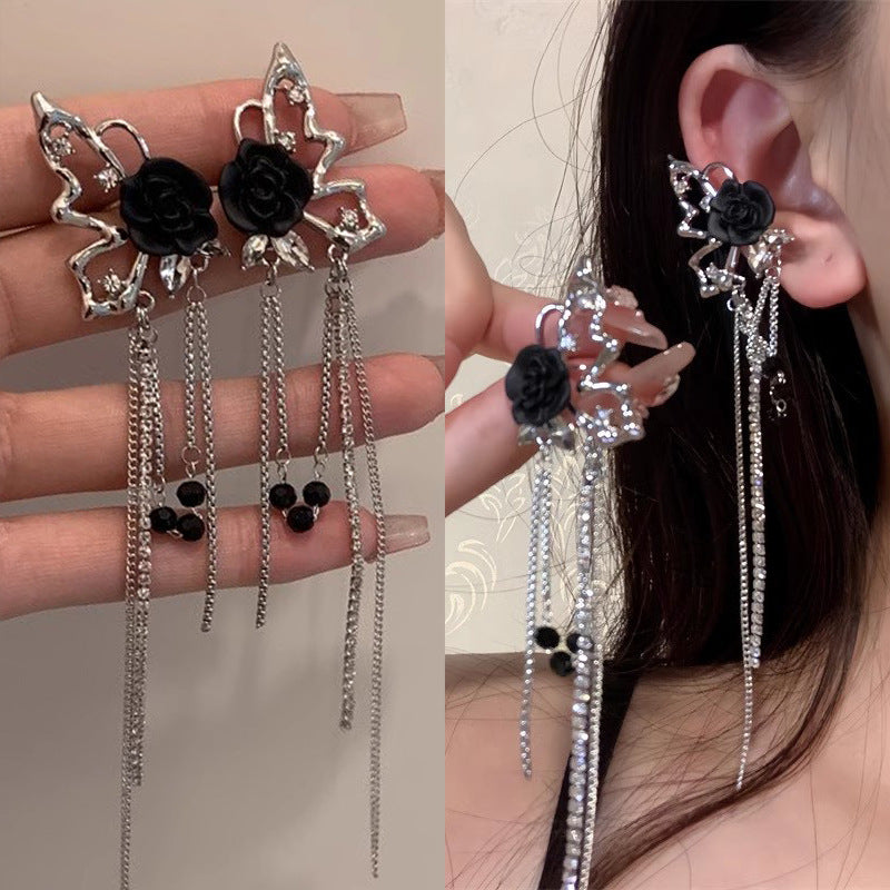 Women's Black White Ear Fashionable Temperament Hot Entry Lux Earrings