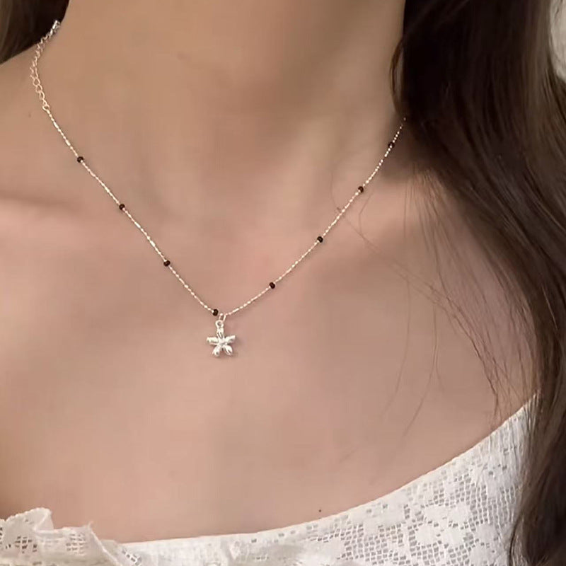 Women's Sier Lucky Beads Bowknot Clavicle Chain Light Luxury Minority High-grade Necklace