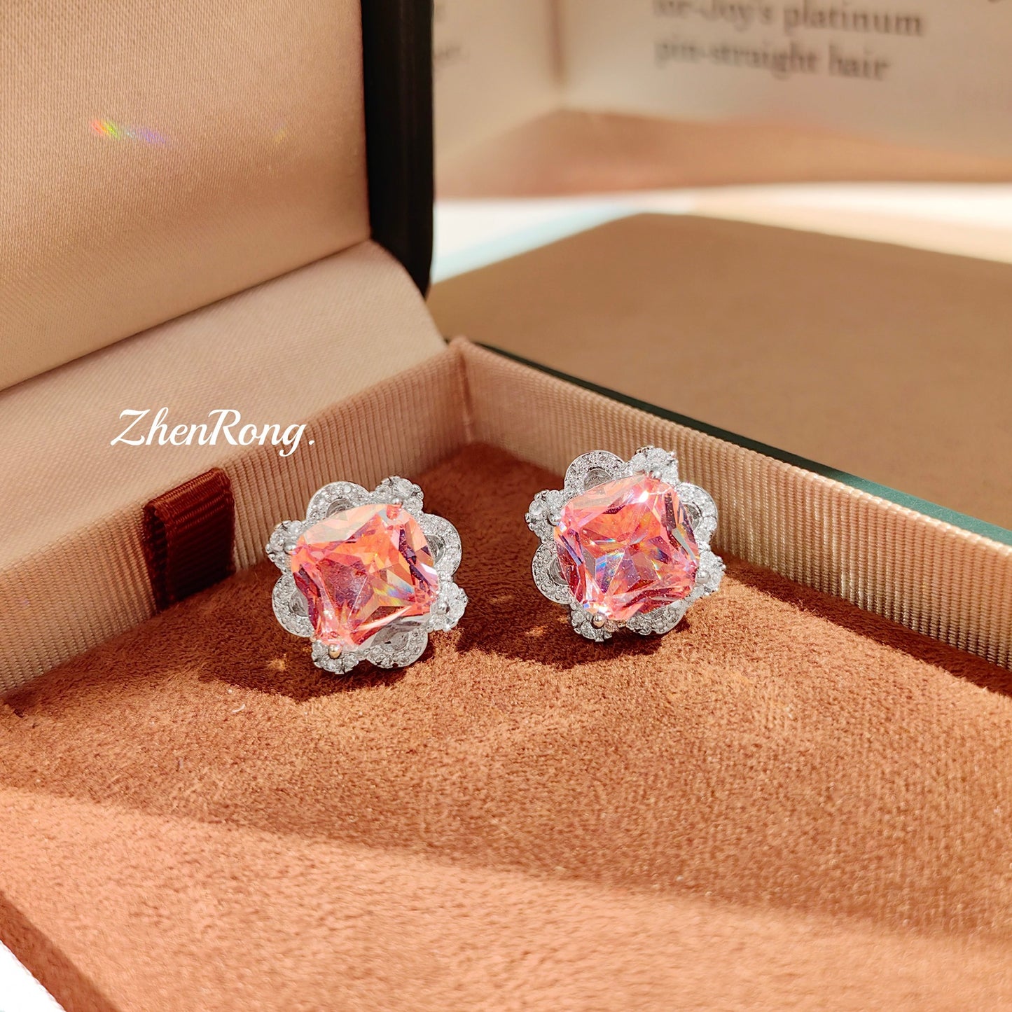 Women's Gems Brooch Pink Diamond Sapphire Three-piece Fashionable Necklaces