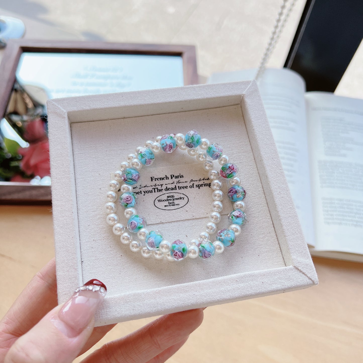 Women's Pearl Series Classic High-grade Temperament Style Bracelet