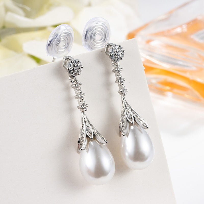 Women's Style Satine Retro Summer High-grade Pearl Water Drop Ear Earrings