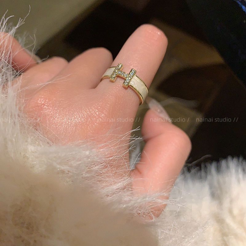 Enamel Dripping High-grade Sense Mild Luxury Retro Switchable Index Finger Ring