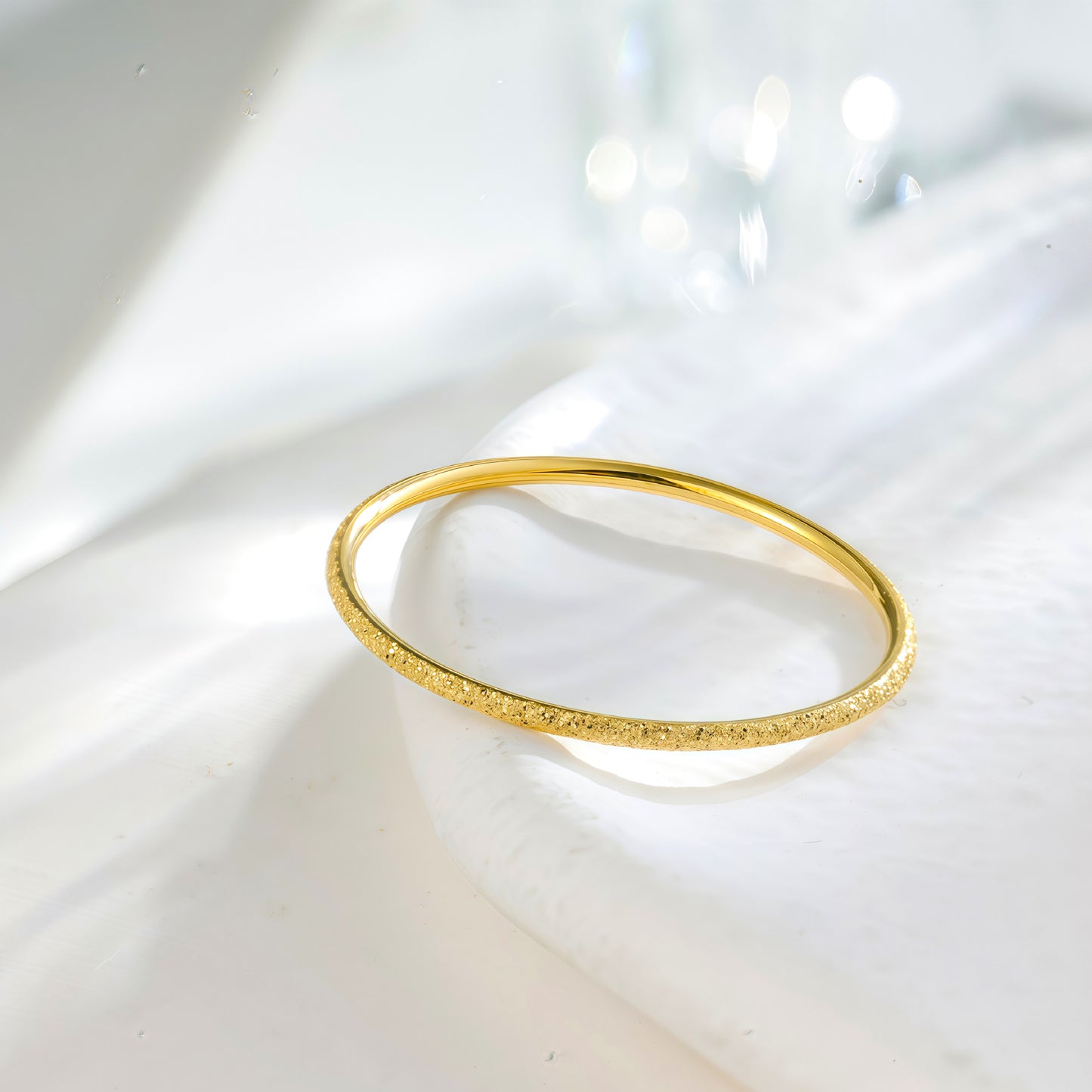 Gold-plated Frosted Sparkling Titanium Steel Female Hand Ring