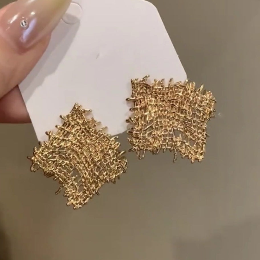 Women's Gold Rhombic Ear Fashionable Temperamental Modified Earrings