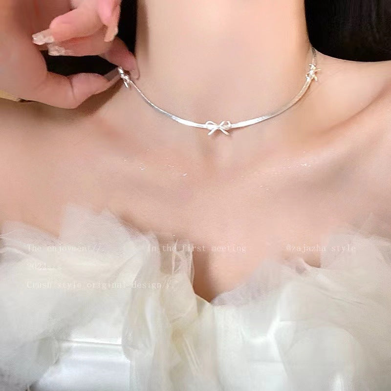 Style Niche High Sense Temperament Wild Zircon Short Necklaces