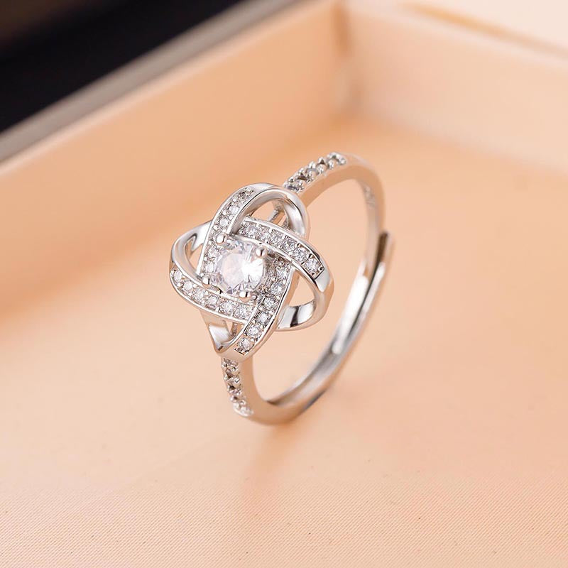 Clover Female Clavicle Chain Fashion Zircon Pendants