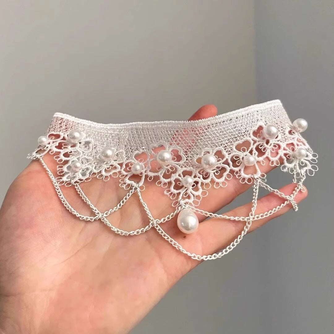 Retro Simple Pearl Lace Short Female Collar