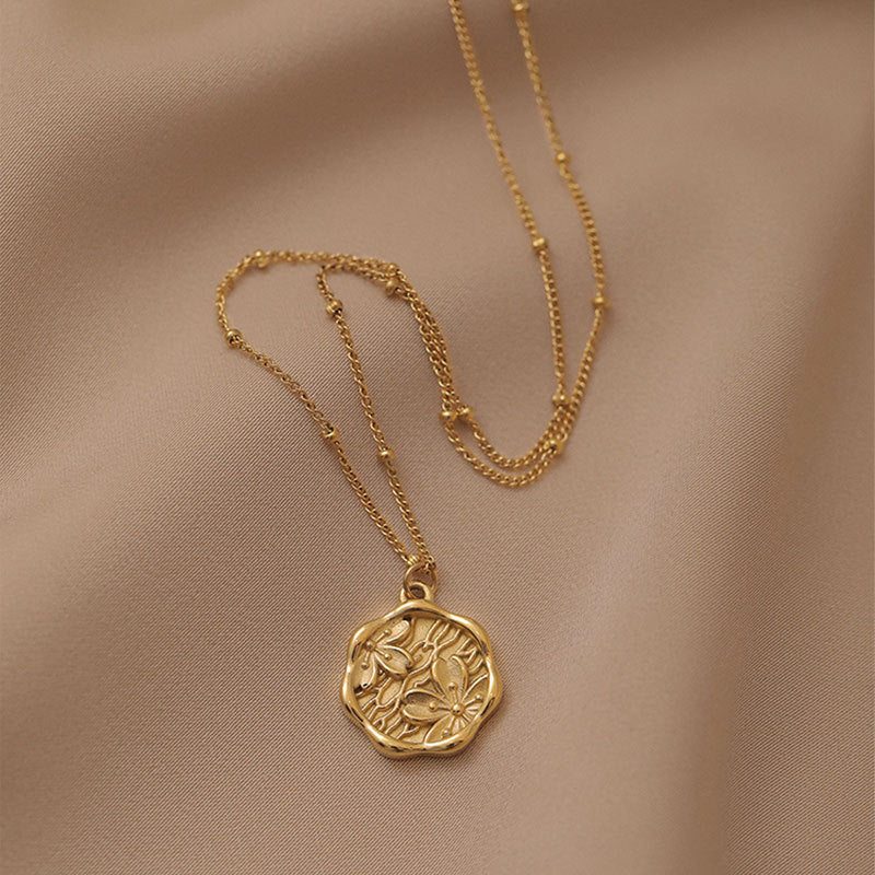 Women's Luxury Minority Design High-grade Feeling Tong Cold Style Sweater Chain Necklace