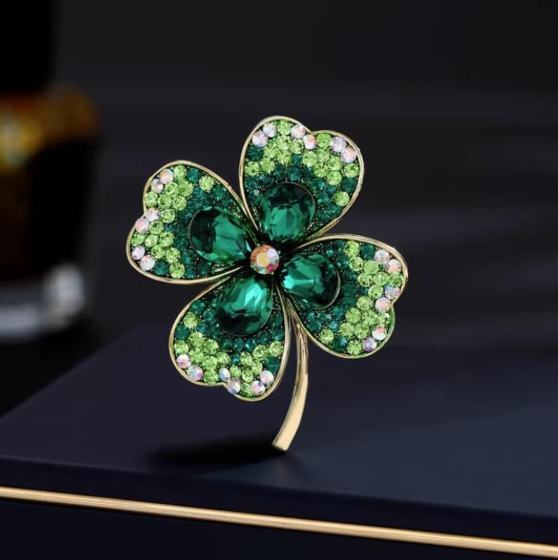 Women's Micro Zircon Brooch Exquisite Plant Pin Brooches