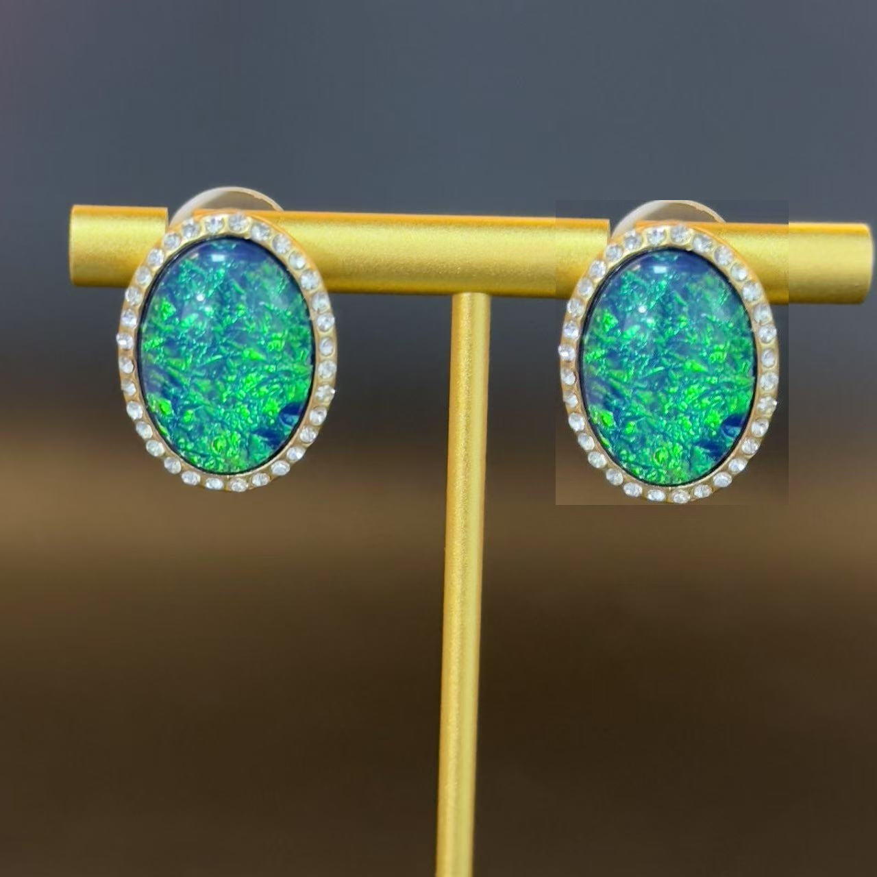 Fashion Temperament Ear Collection Artistic Retro Jewelry Set