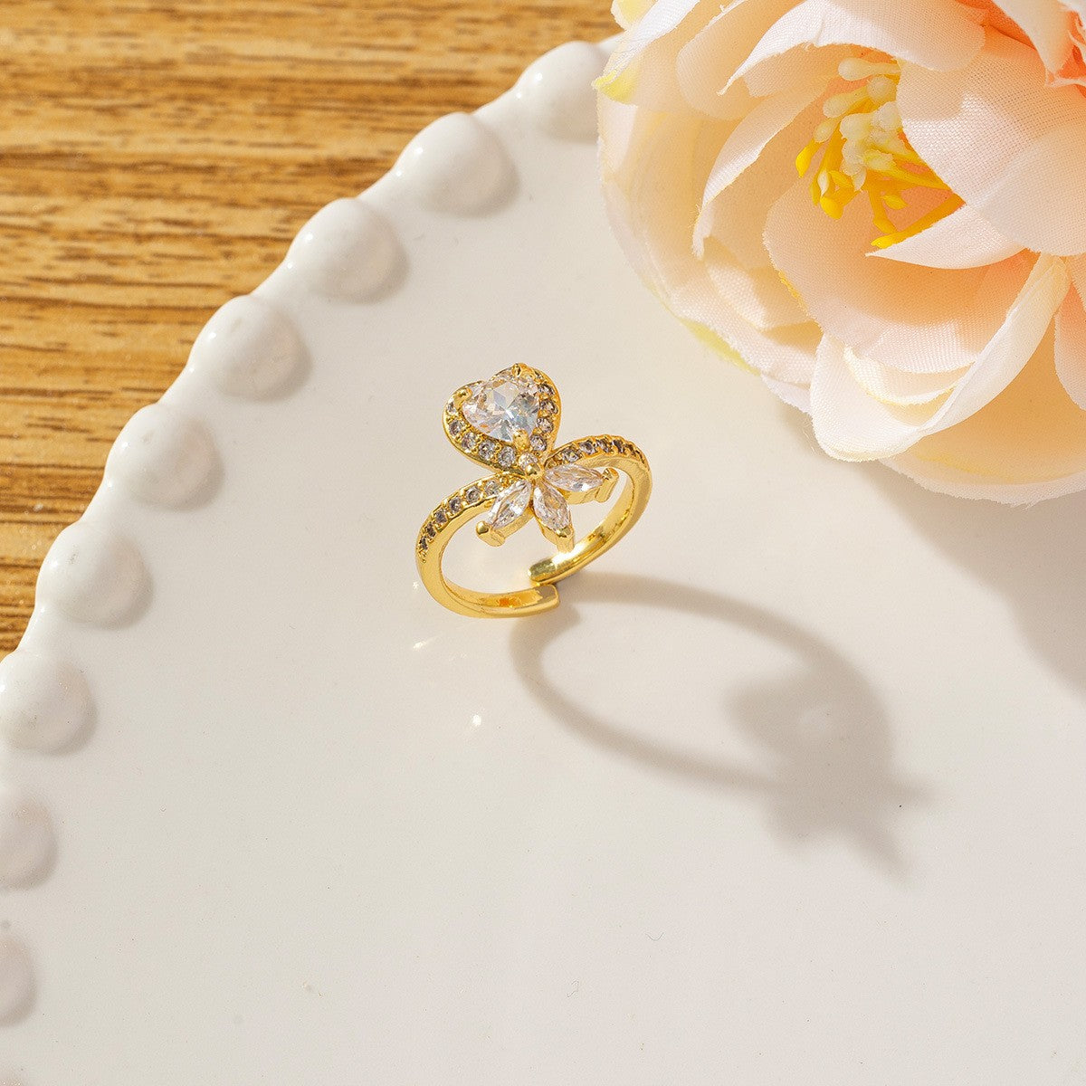 Temperament High Sense Loving Heart With Opening Adjustable Super Flash Ring