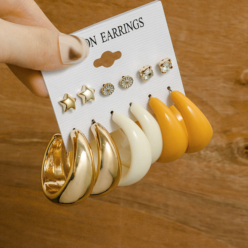 Women's Fresh Summer Versatile Acrylic Round Pairs Plastic Earrings