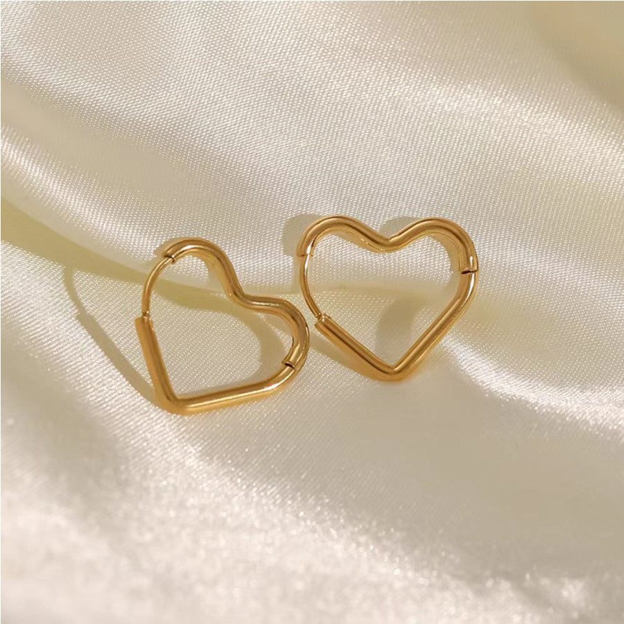 Women's Heart Shape Simple Peach Geometric French Earrings